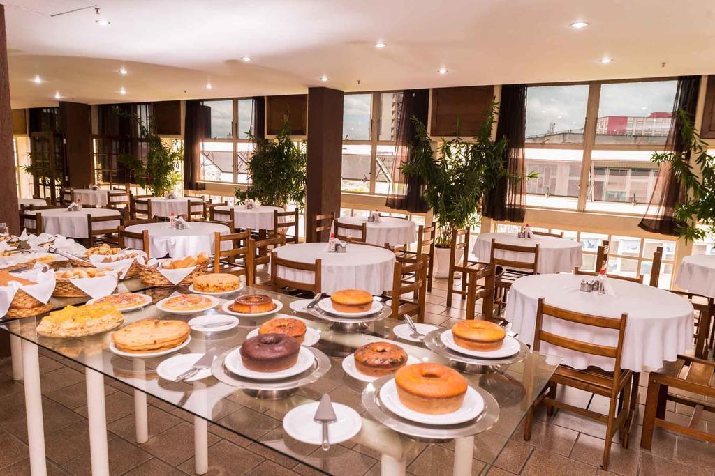 Stratus Vila Hotel Волта-Редонда Экстерьер фото